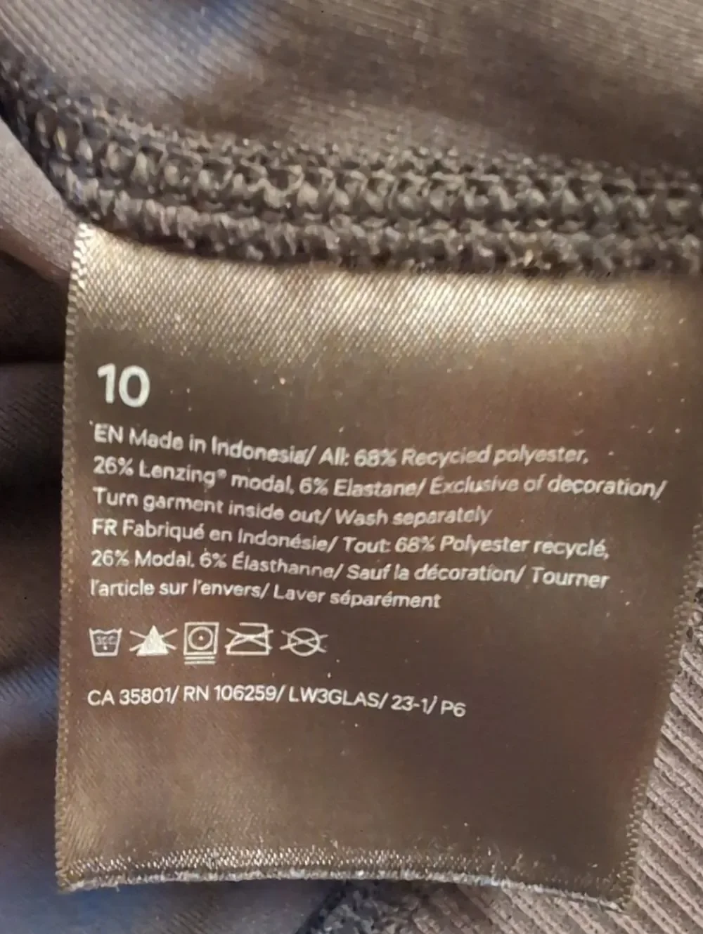 Lululemon Ribbed Softstreme Perfectly Oversized Cropped Crew Black Size 10